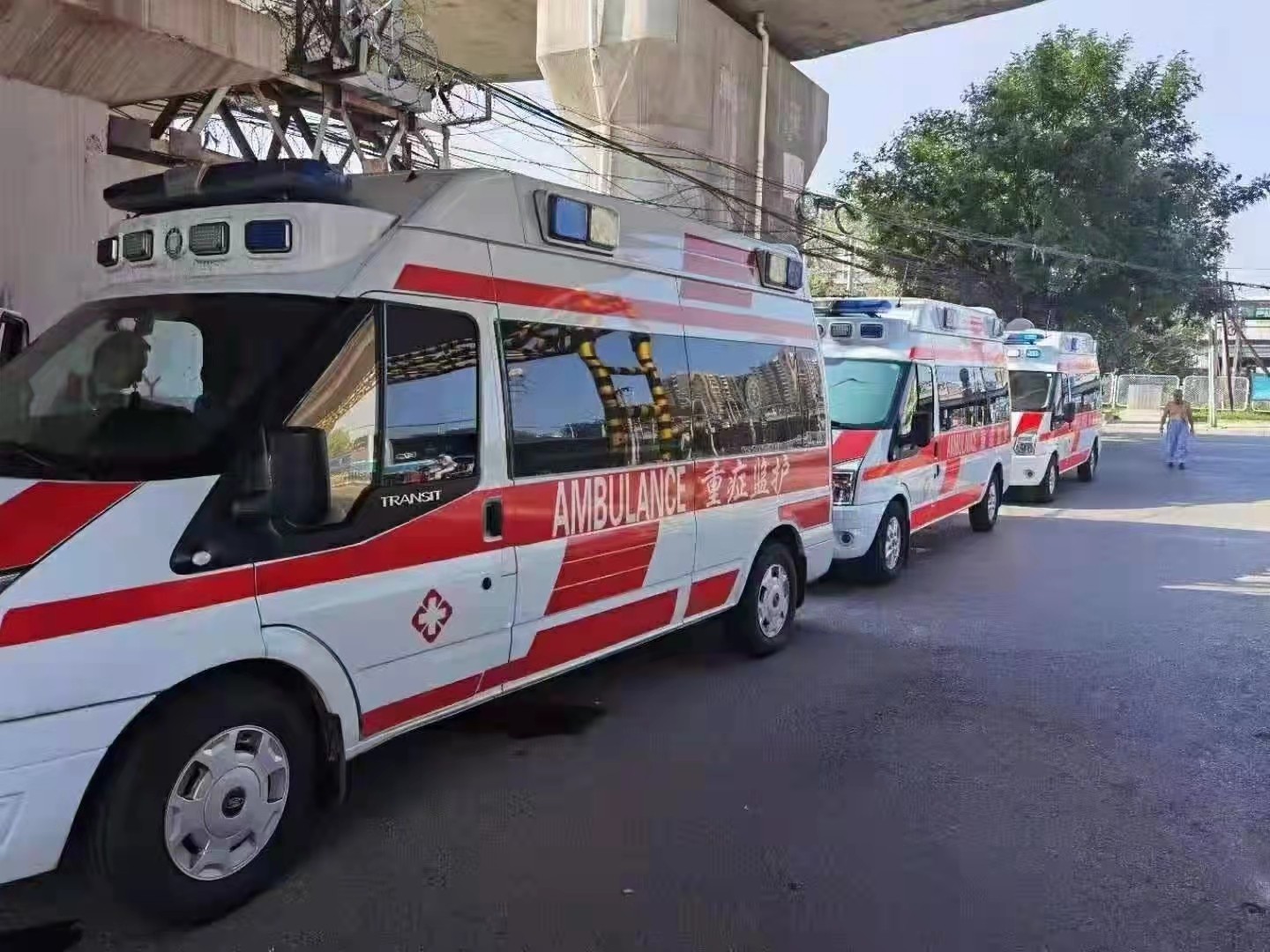 辛集市救护车出租